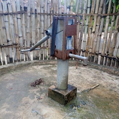 Communal well